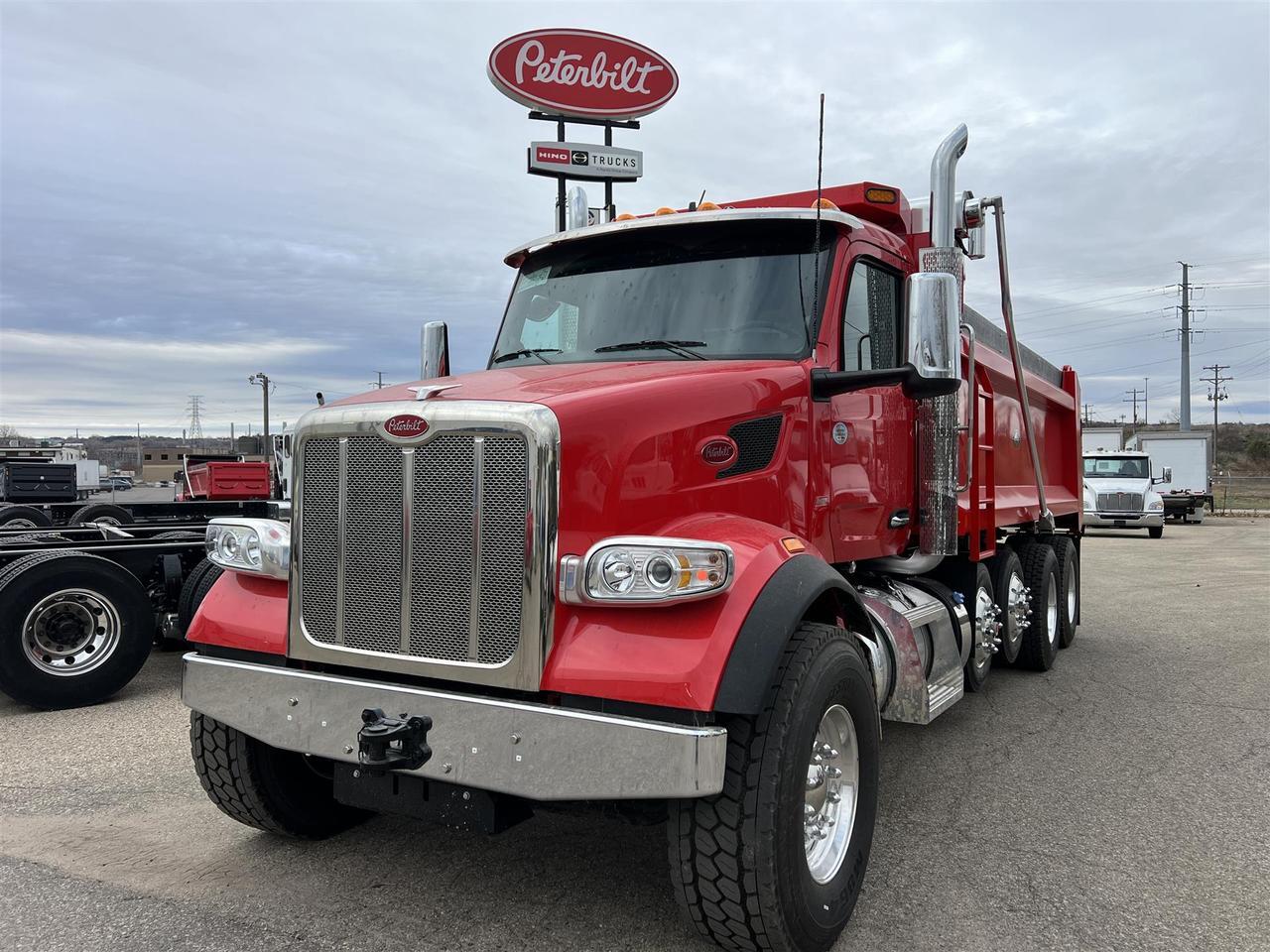 2026 Peterbilt 567