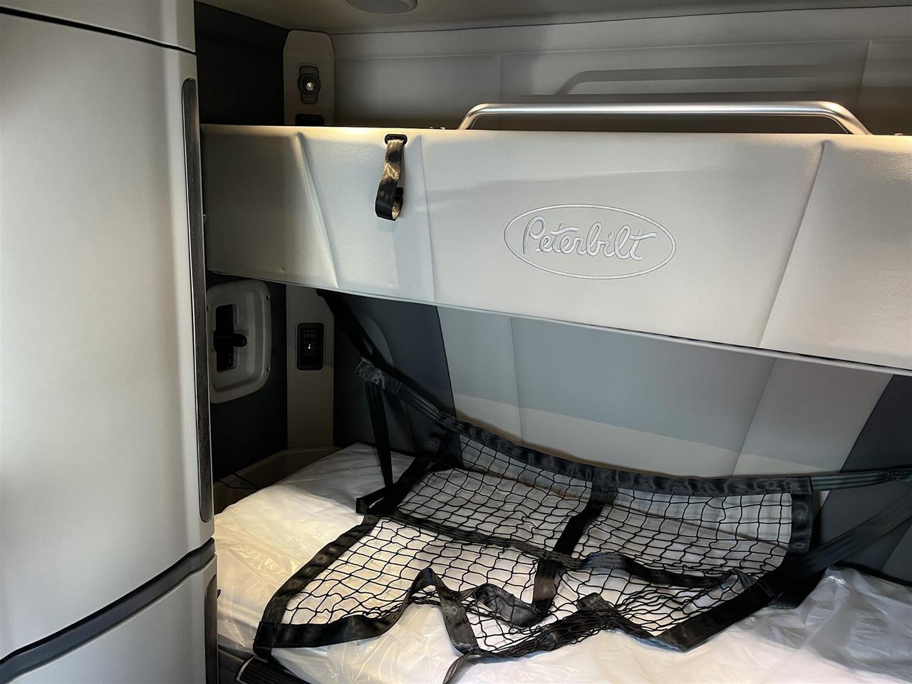 2026 Peterbilt 567 72" Double Bunk High Roof Rochester MN