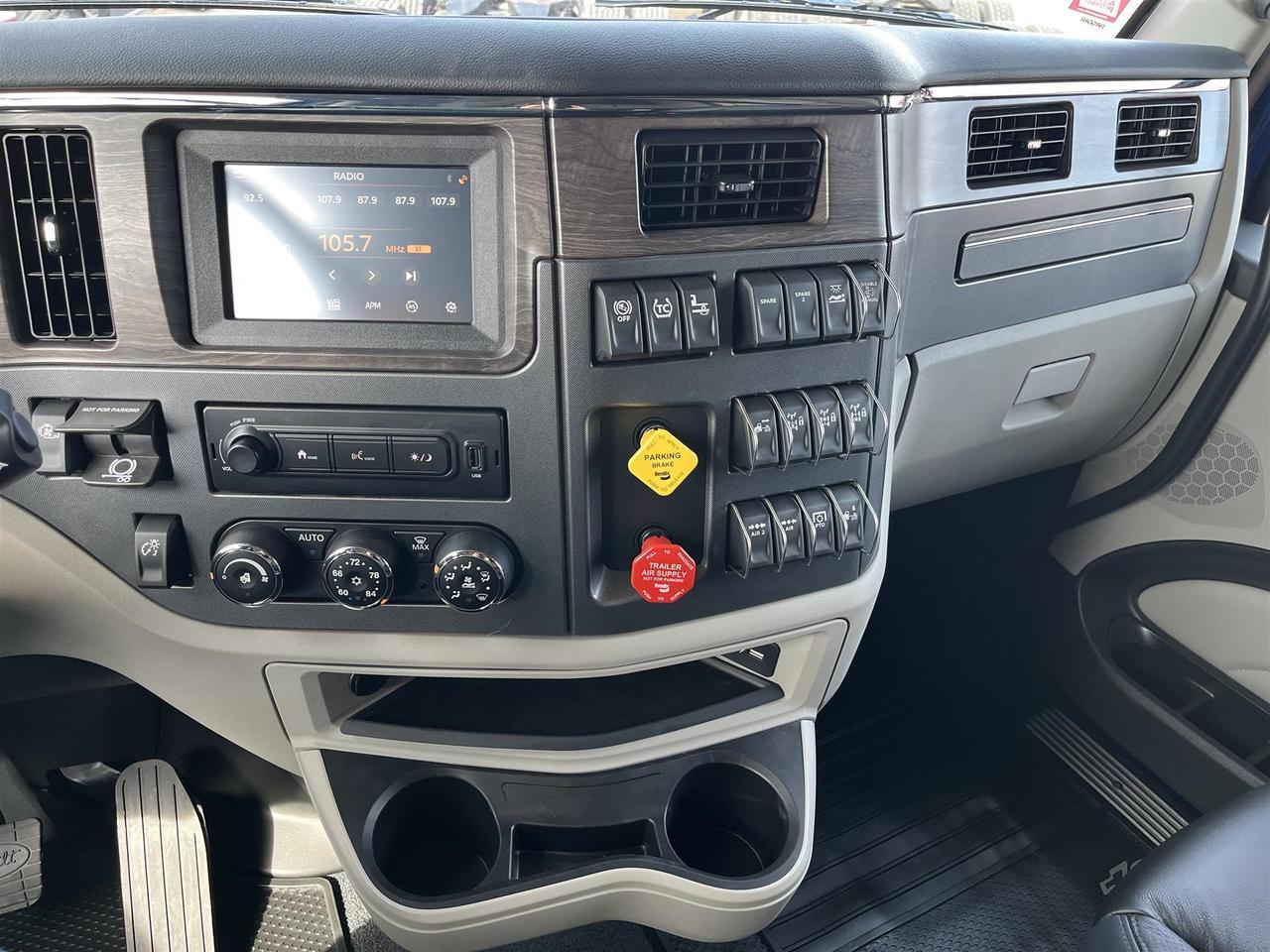 2026 Peterbilt 567 72" Double Bunk High Roof Rochester MN