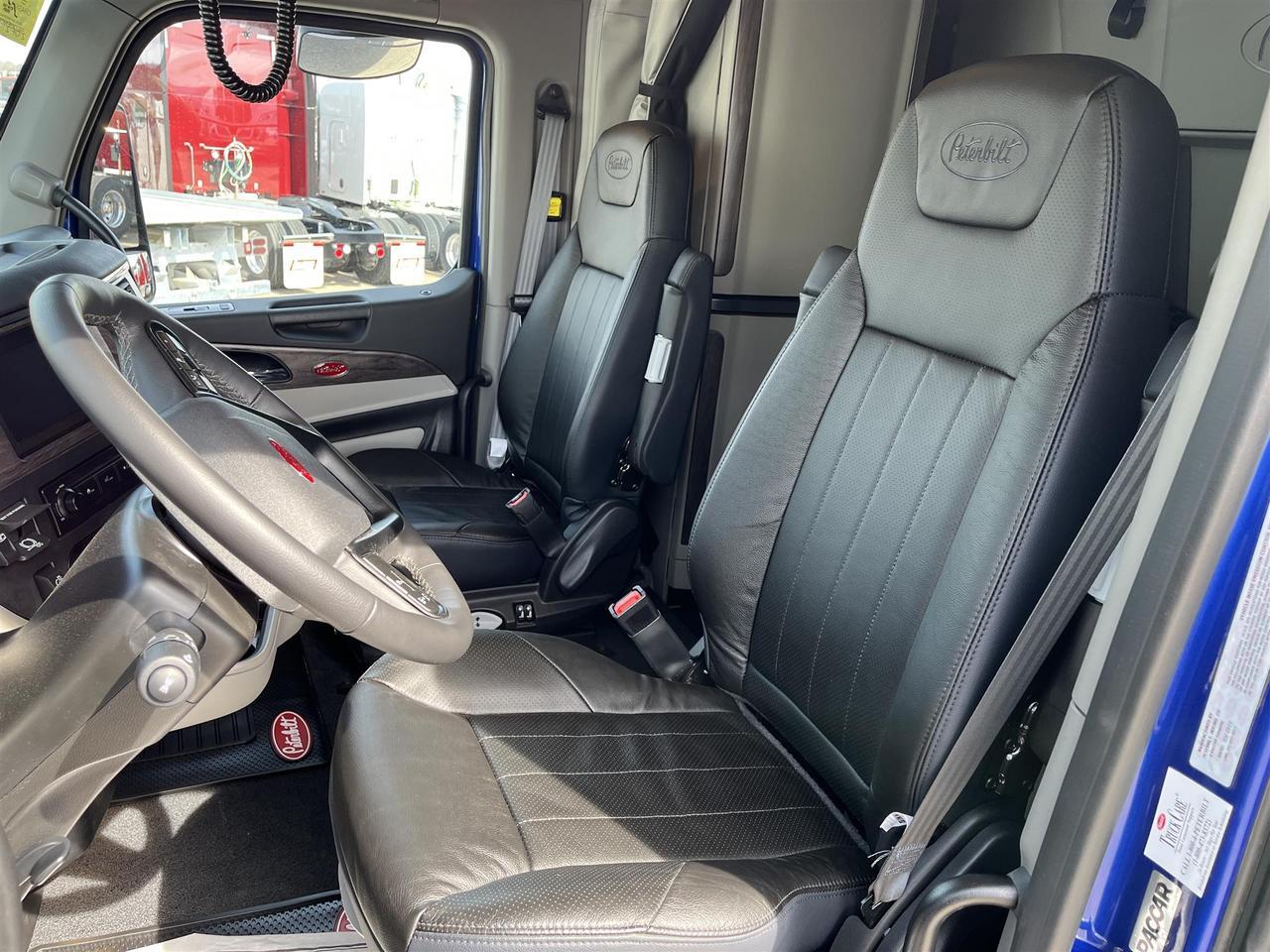 2026 Peterbilt 567 72" Double Bunk High Roof Rochester MN