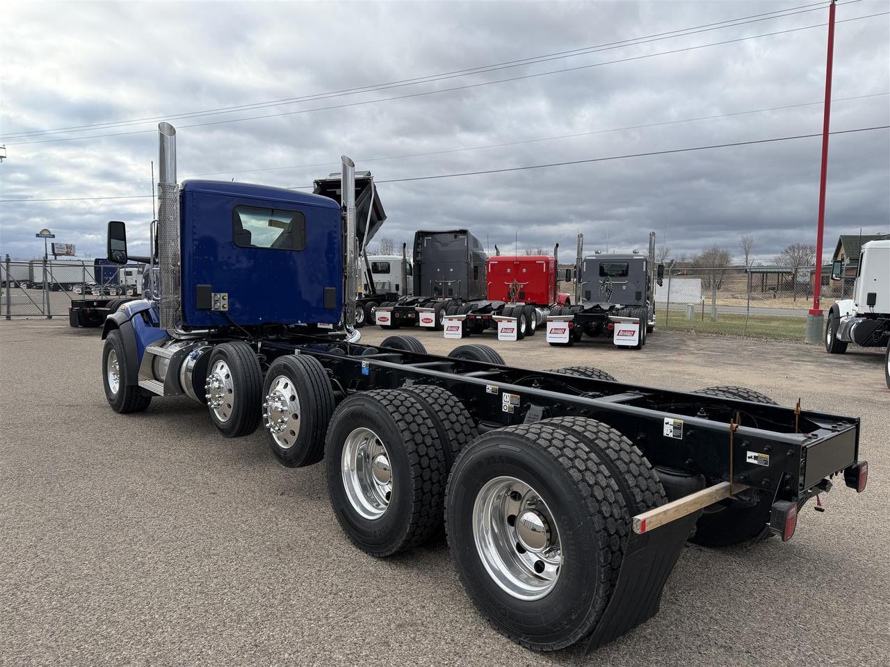 2026 Peterbilt 567 Dump Truck