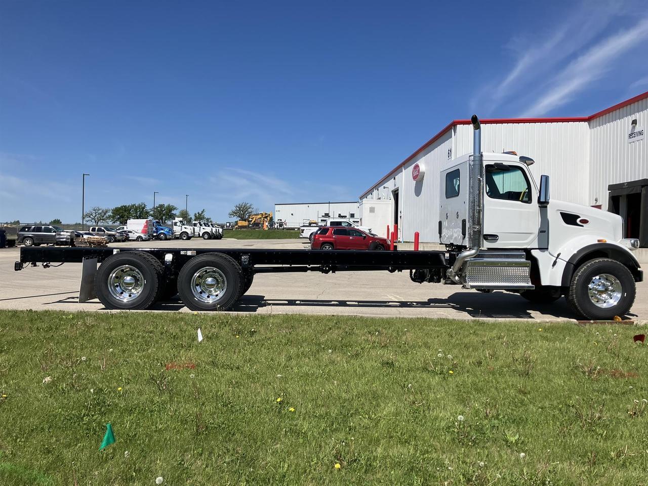 2026 Peterbilt 567 Cab & Chassis Rochester MN