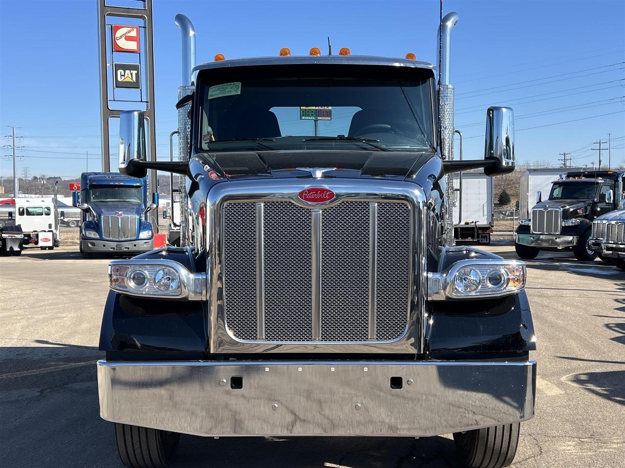 2026 Peterbilt 567