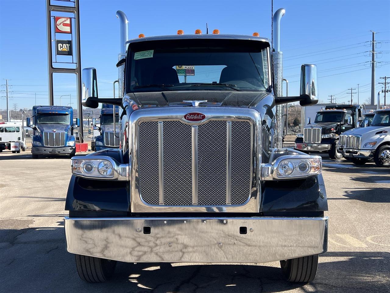 2026 Peterbilt 567