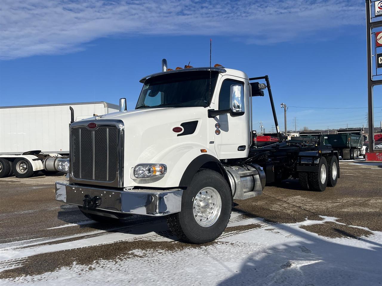 2026 Peterbilt 567