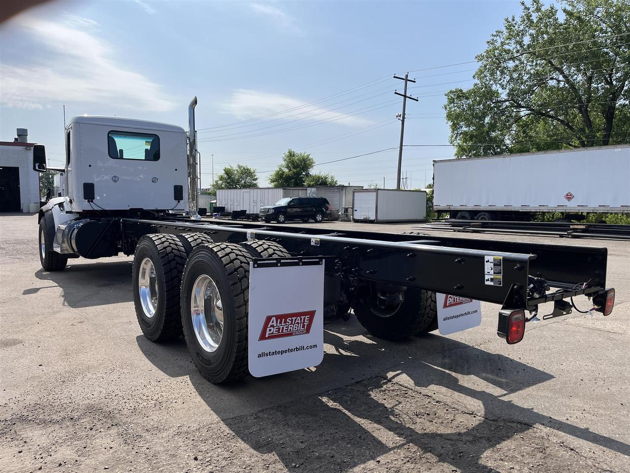 2026 Peterbilt 567 Non South St. Paul MN