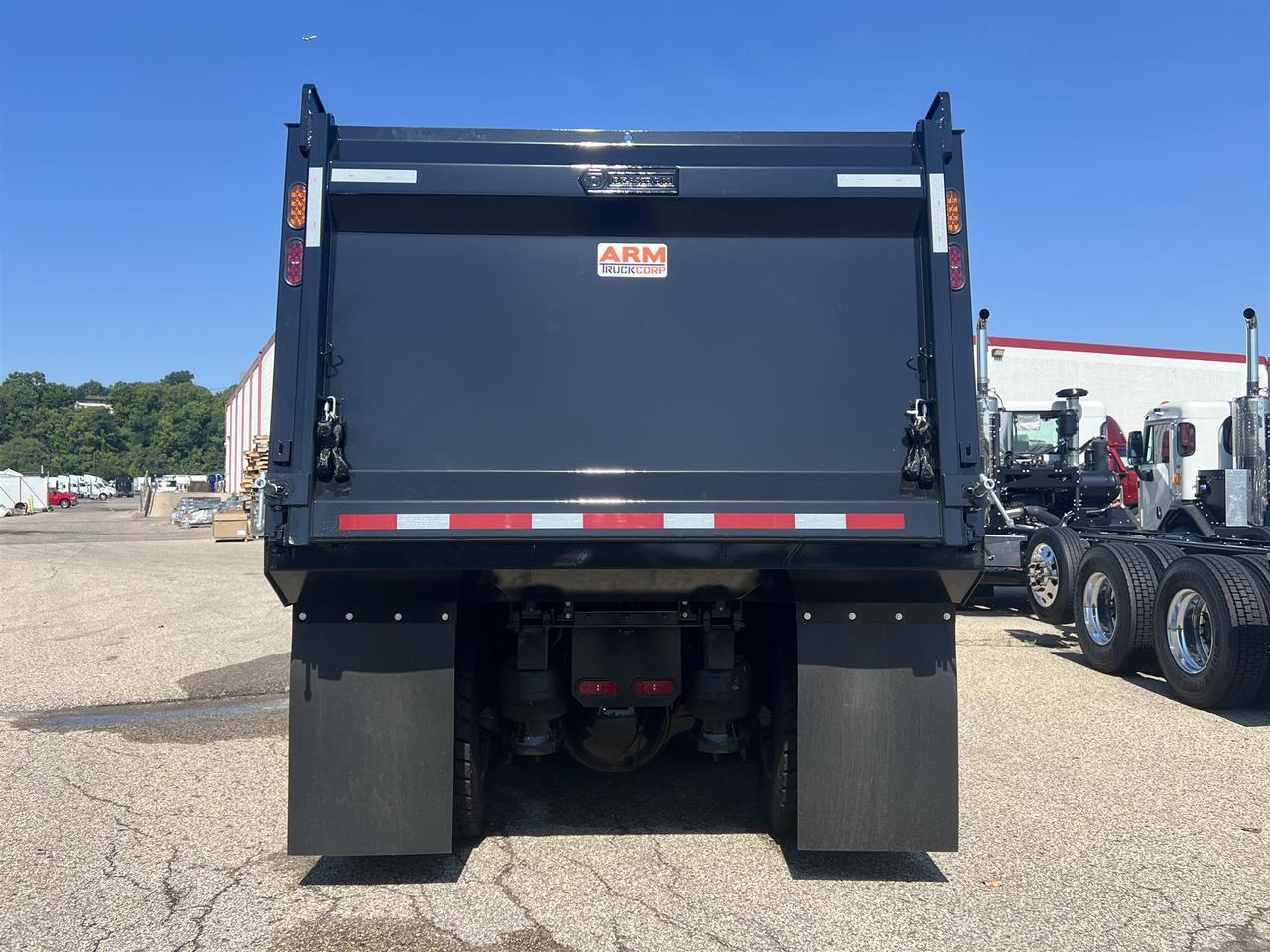 2026 Peterbilt 567 Non South St. Paul MN