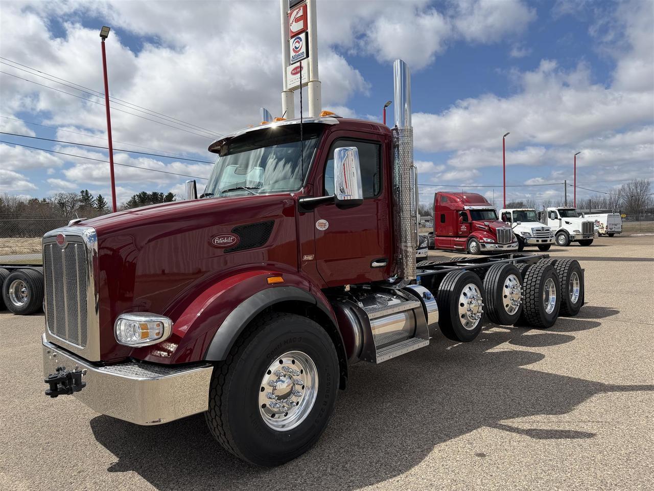 2026 Peterbilt 567 Dump Truck