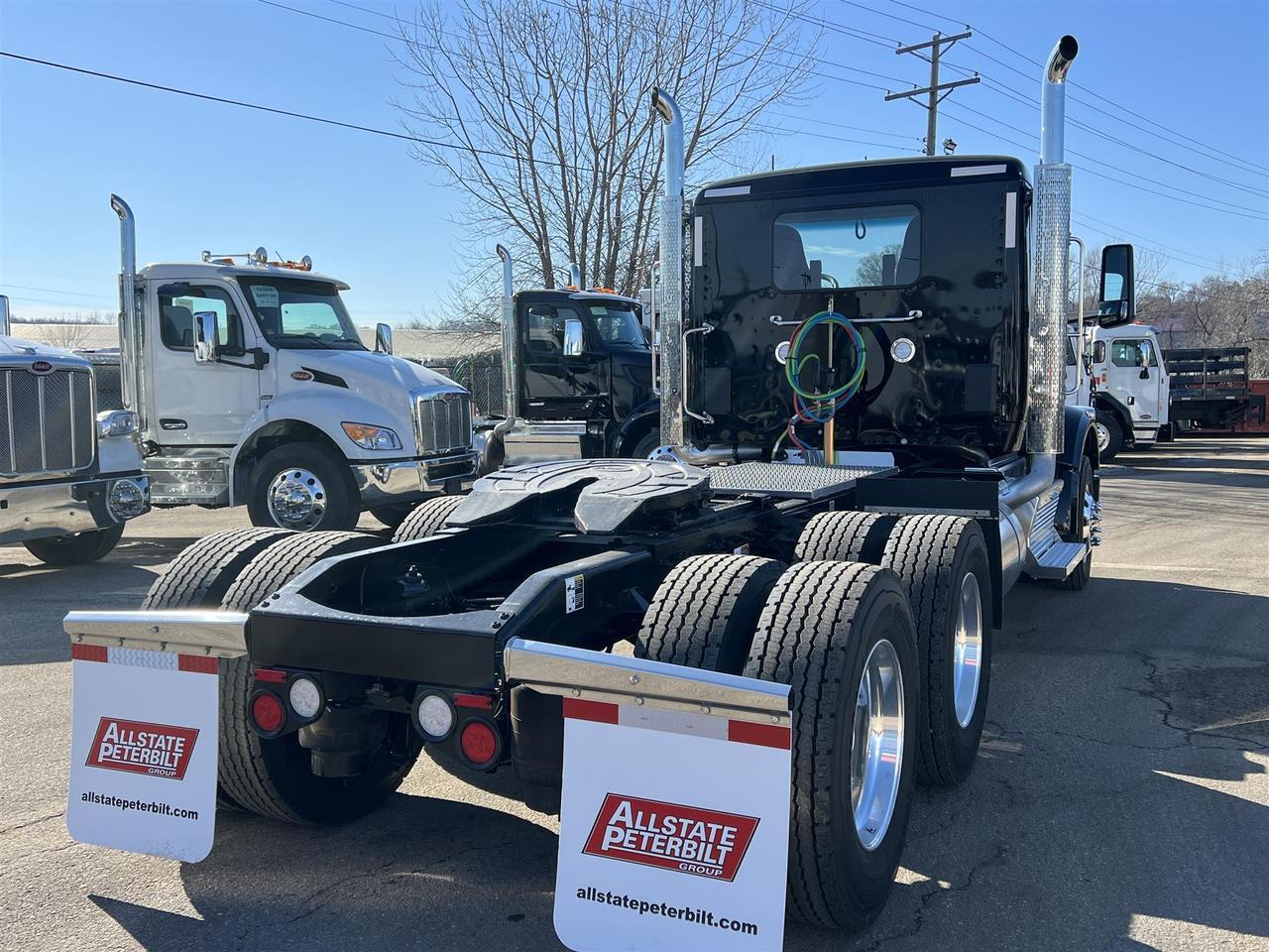 2026 Peterbilt 567 Non-Sleeper South St. Paul MN