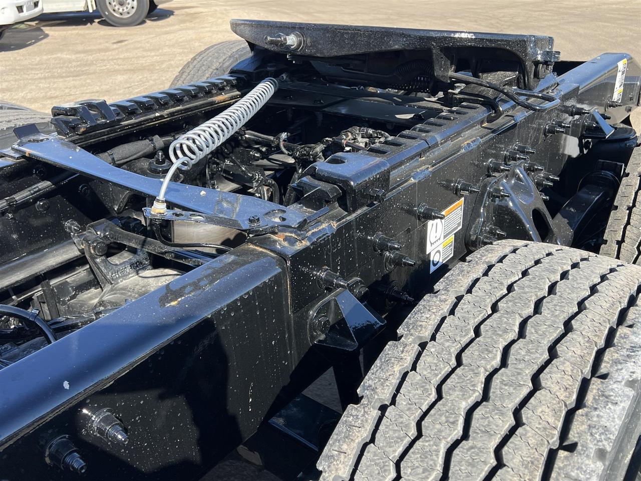 2026 Peterbilt 567 Non-Sleeper South St. Paul MN