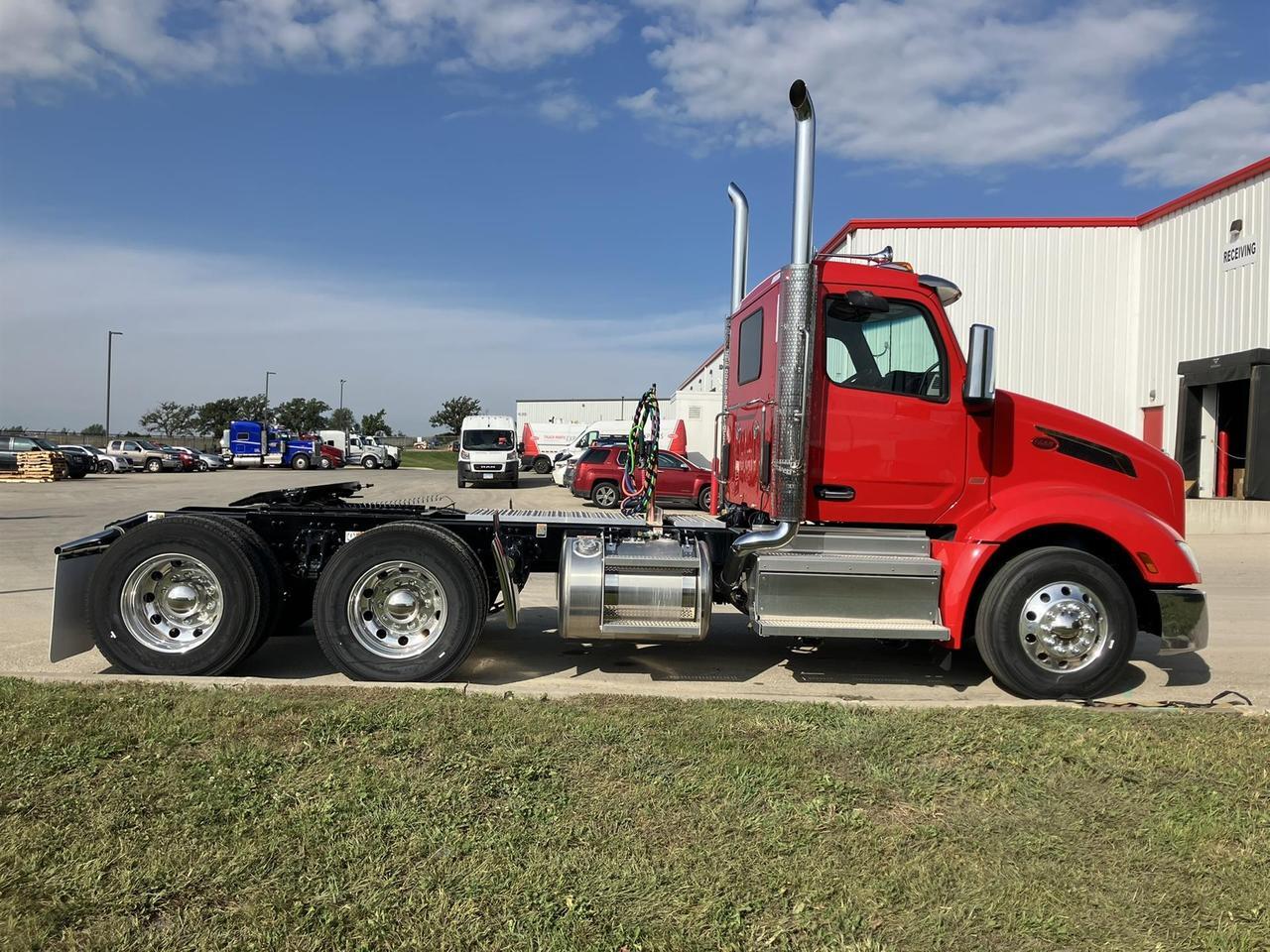 2026 Peterbilt 579 Rochester MN