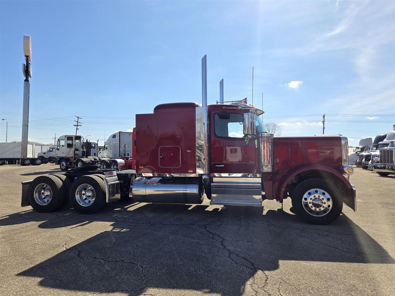 2026 Peterbilt 589 58&quot; Low Roof Rochester MN