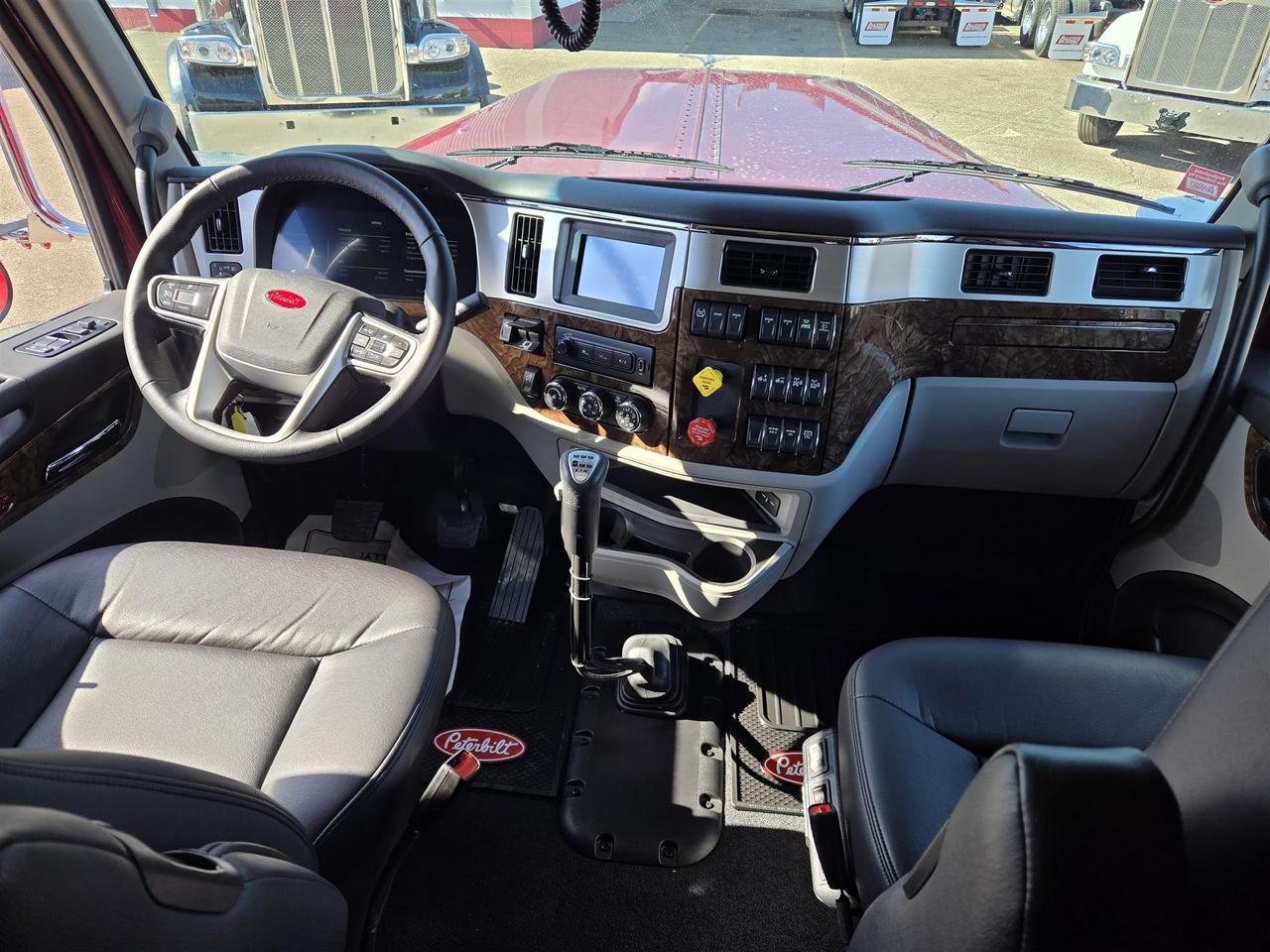 2026 Peterbilt 589 58&quot; Low Roof Rochester MN