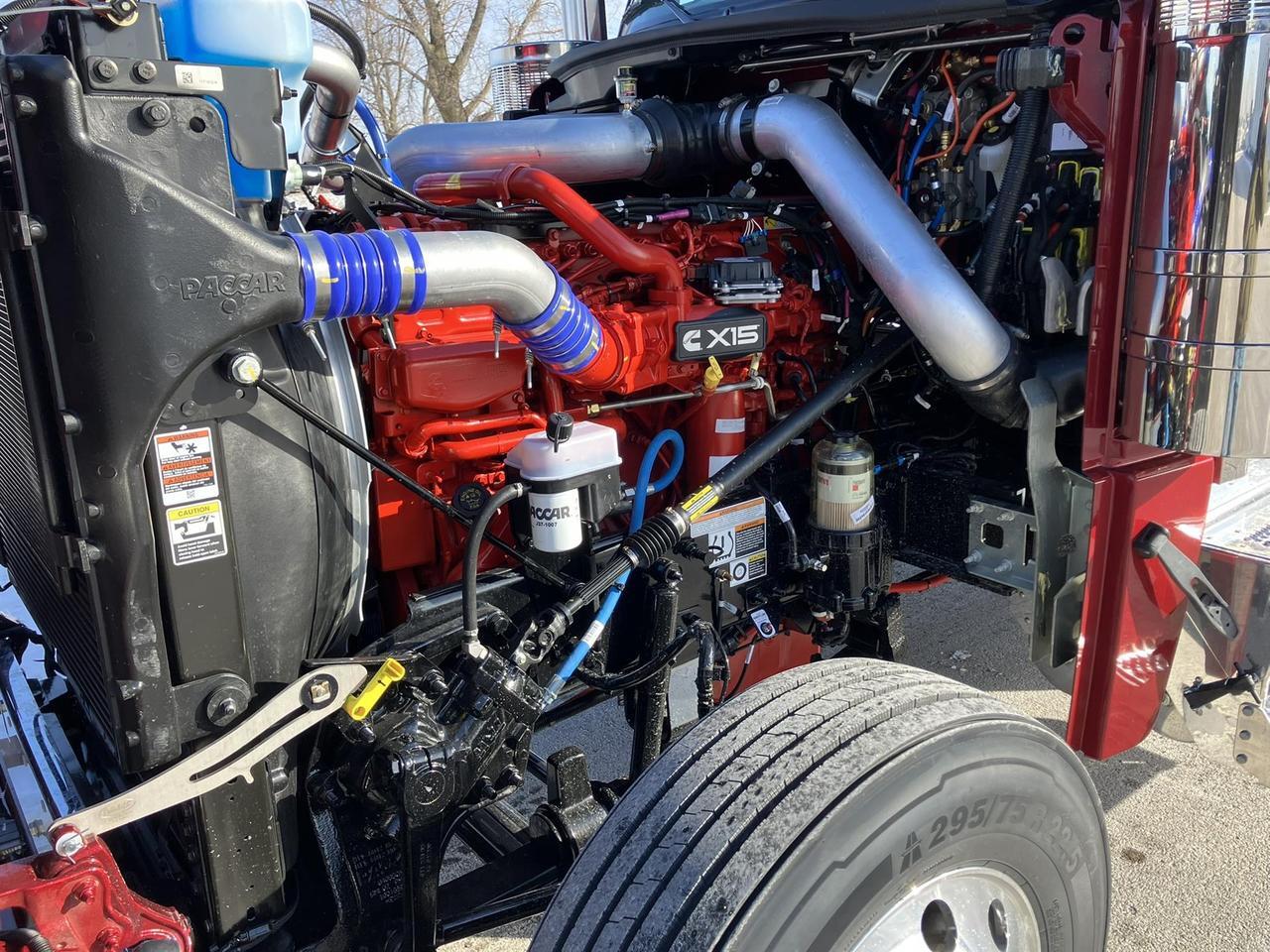 2026 Peterbilt 589 72&quot; Low Roof Rochester MN