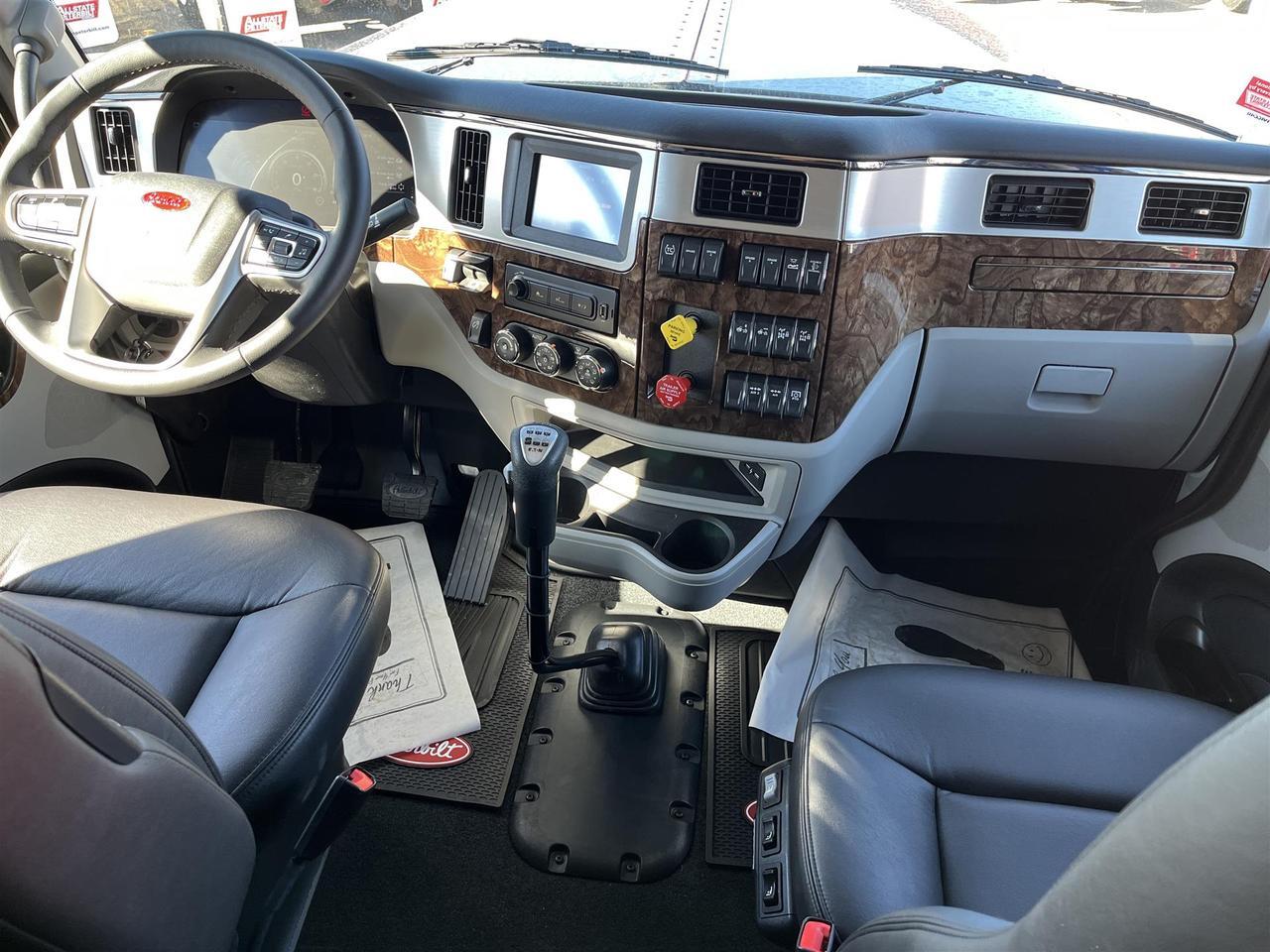 2026 Peterbilt 589 72&quot; Low Roof Rochester MN