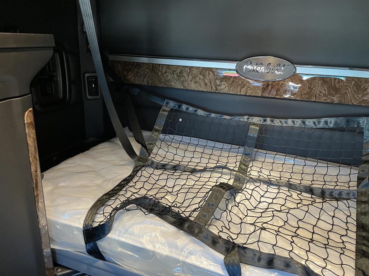 2026 Peterbilt 589 72&quot; Low Roof Rochester MN