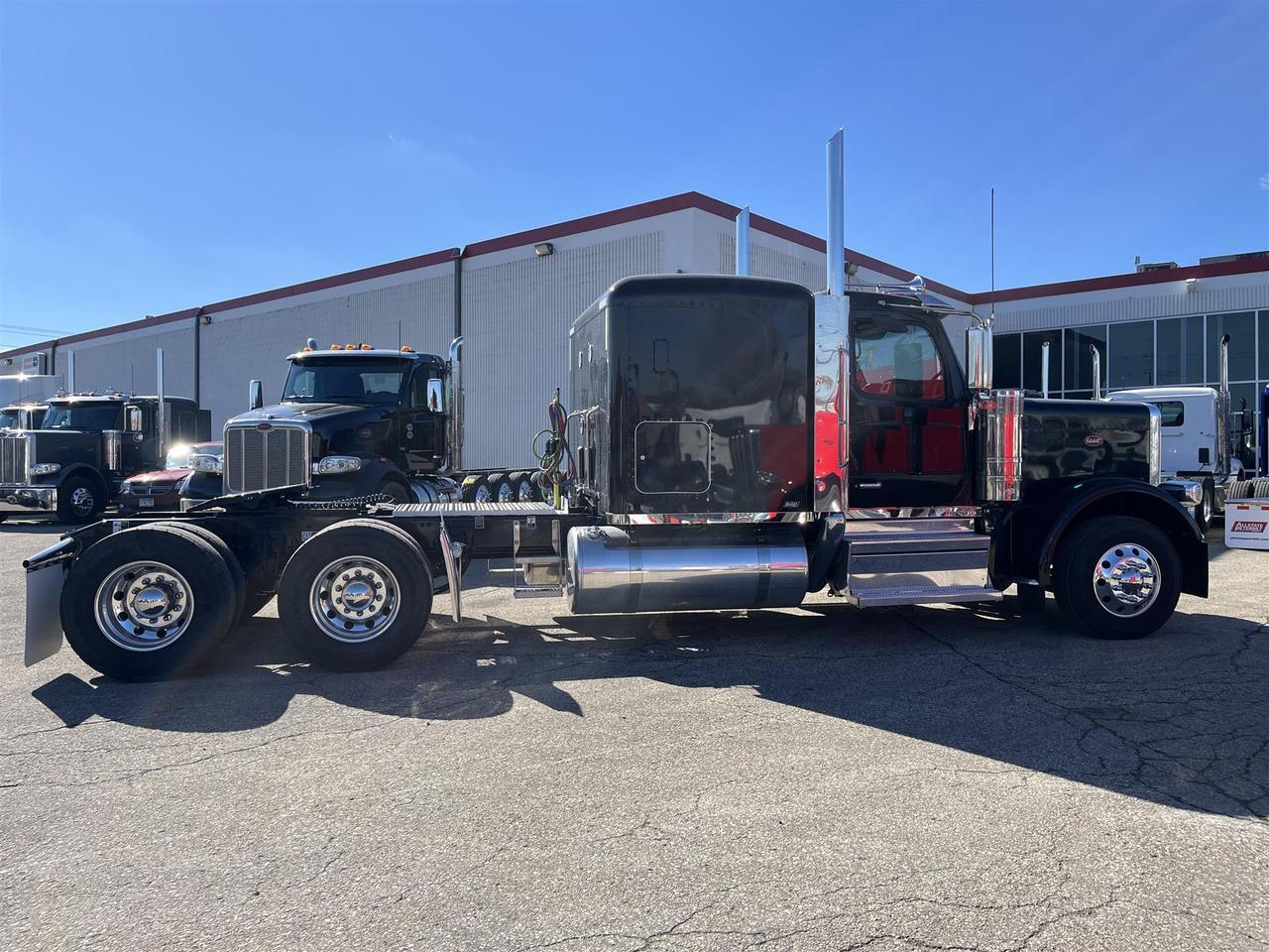 2026 Peterbilt 589 72&quot; Low Roof Rochester MN