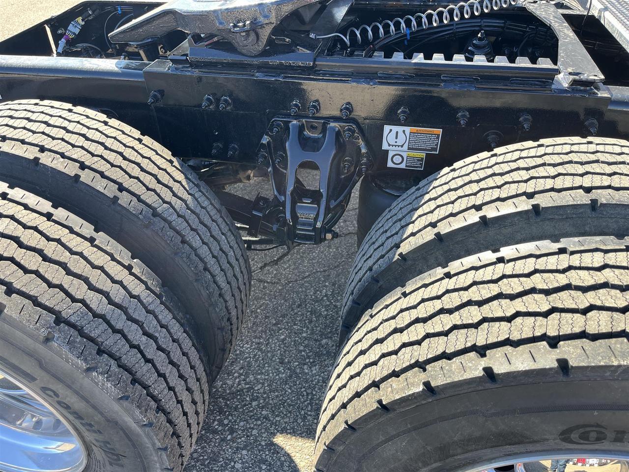 2026 Peterbilt 589 72&quot; Low Roof Rochester MN