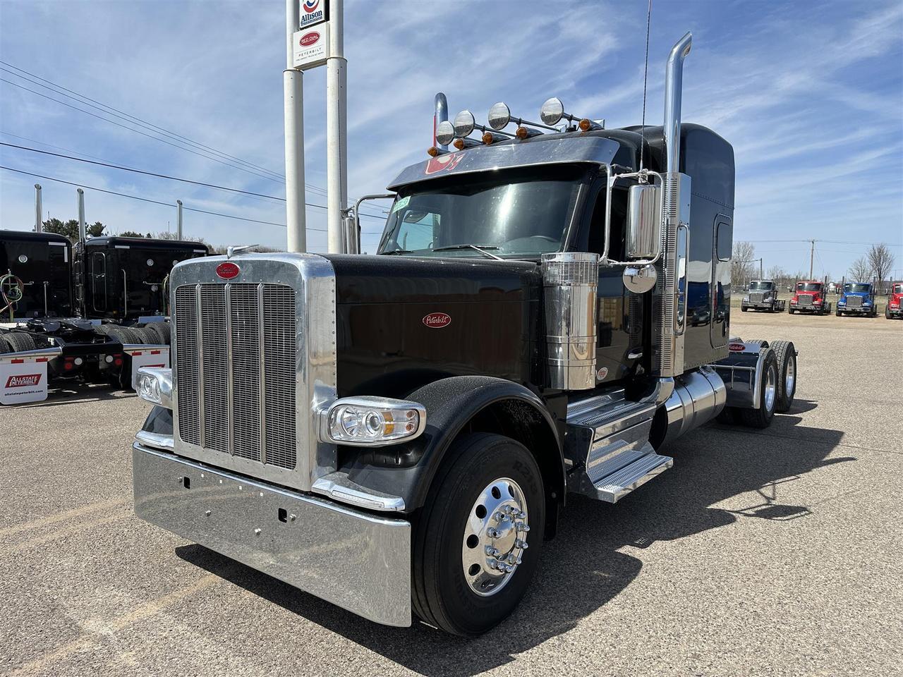 2026 Peterbilt 589