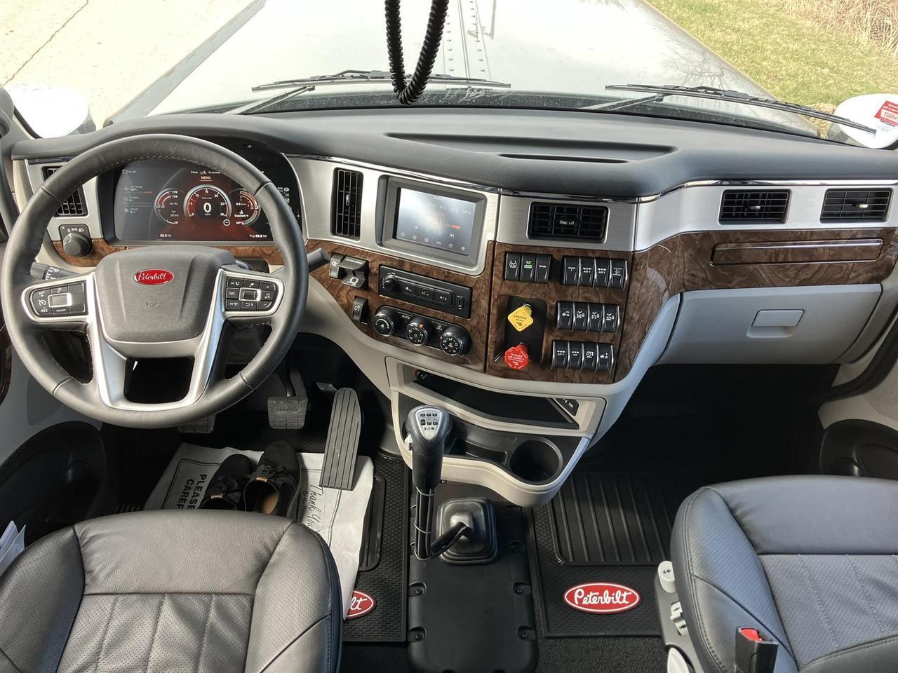 2026 Peterbilt 589 80" High Roof Eau Claire WI