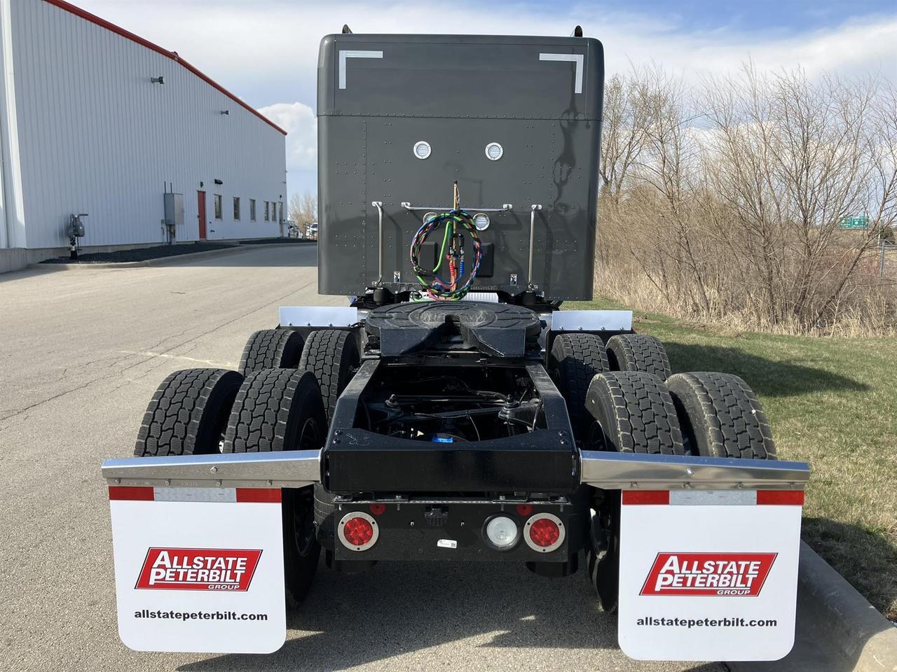 2026 Peterbilt 589 80" High Roof Eau Claire WI