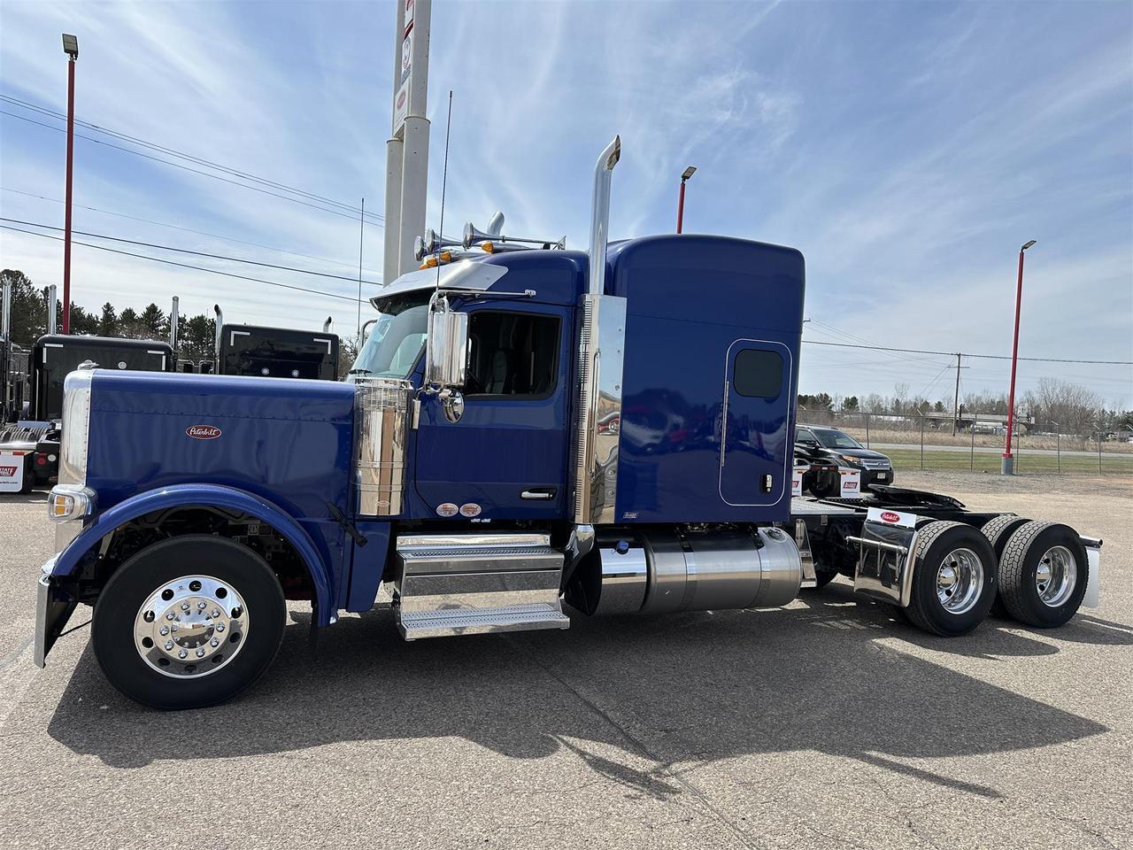 2026 Peterbilt 589