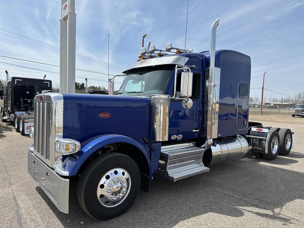 2026 Peterbilt 589