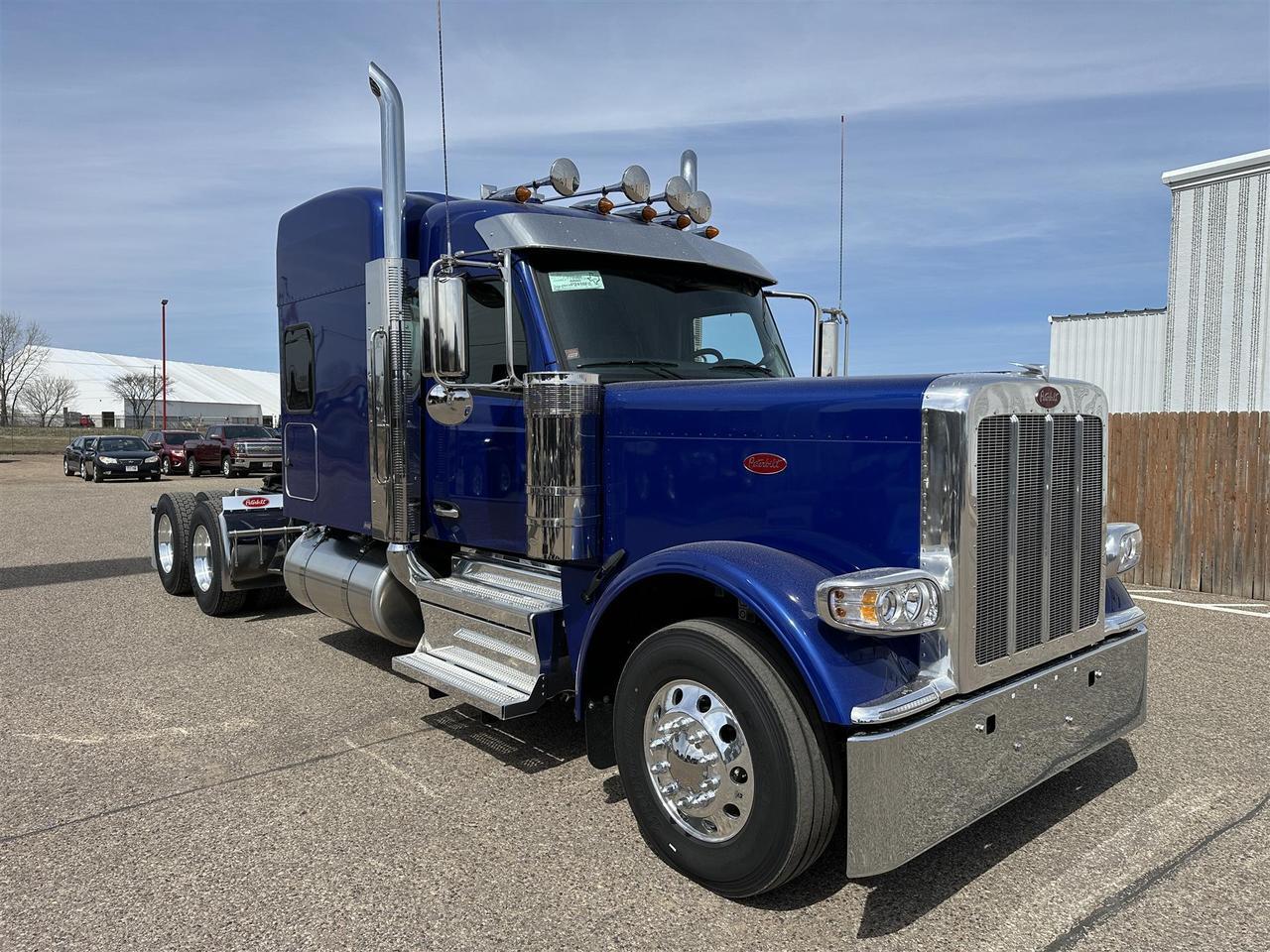 2026 Peterbilt 589