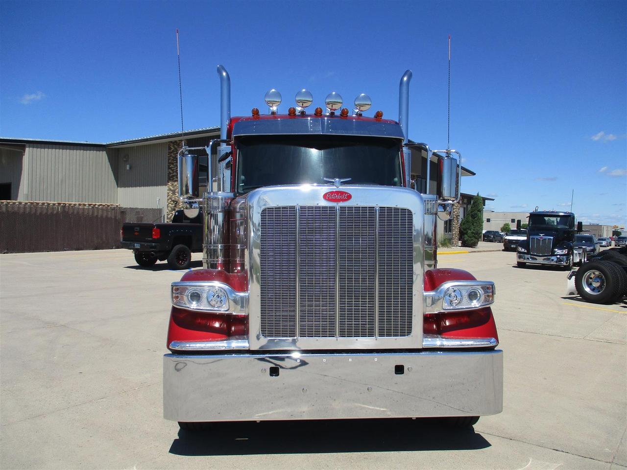 2026 Peterbilt 589 80&quot; High Roof Fargo ND