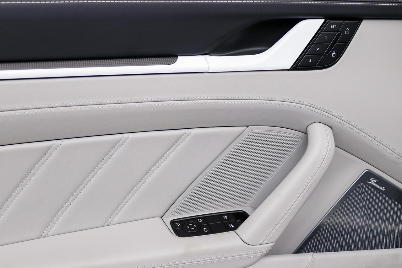 2026 Porsche 911 4 GTS TARGA Newport Beach CA