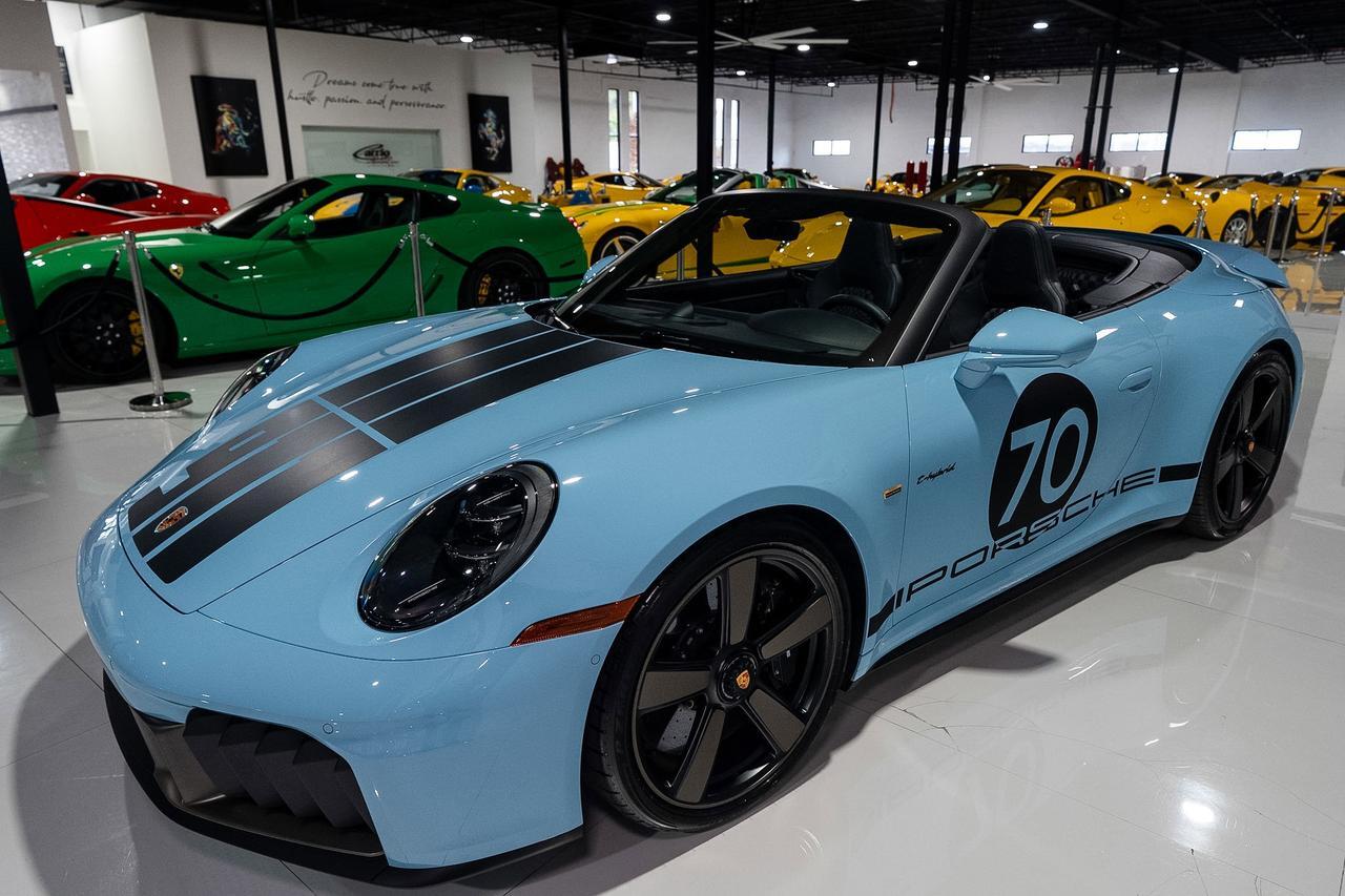 2026 Porsche 911 Carrera 4 GTS Fort Lauderdale FL