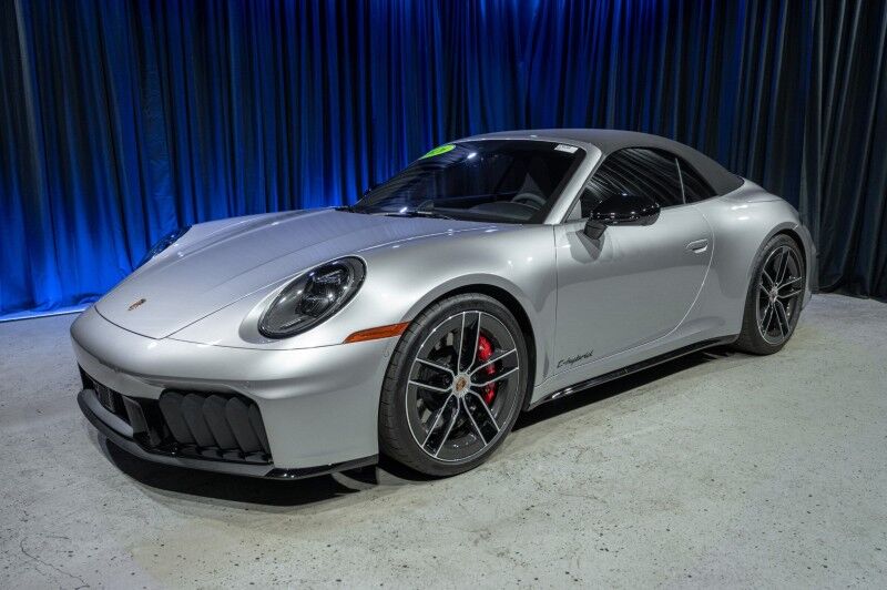 2026 Porsche 911 Carrera GTS Cabriolet