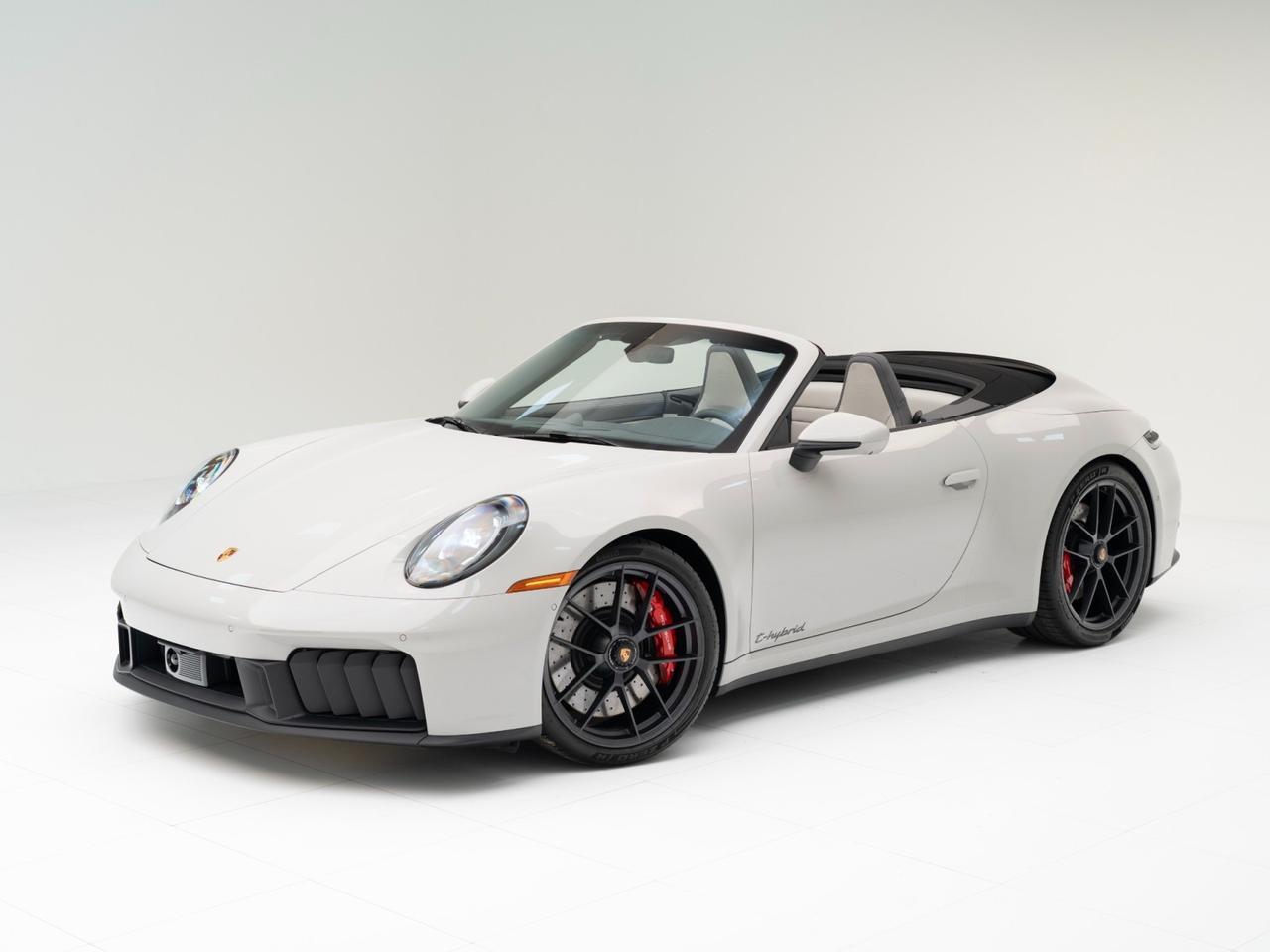 2026 Porsche 911 Carrera GTS Cabriolet