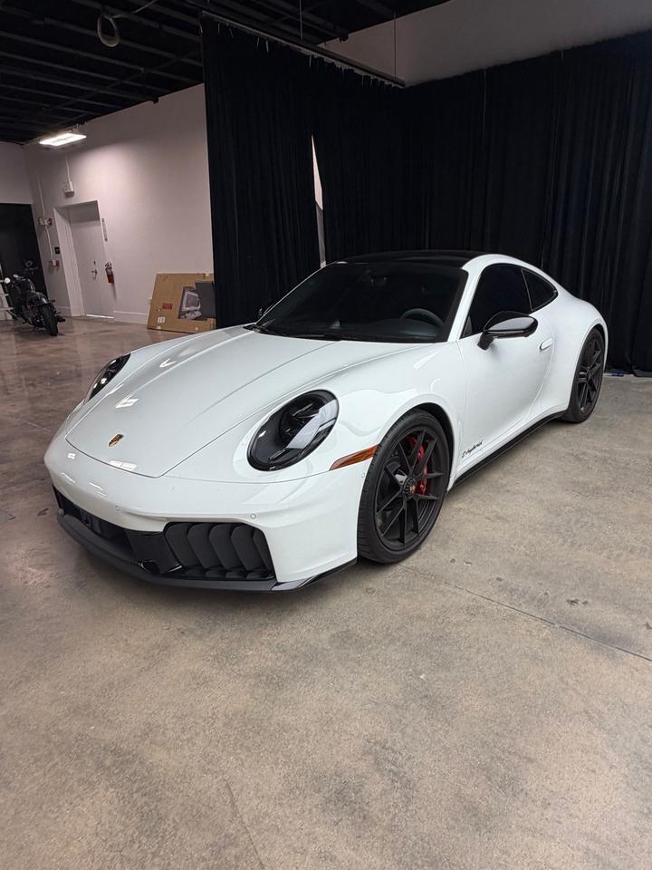 2026 Porsche 911 Carrera GTS