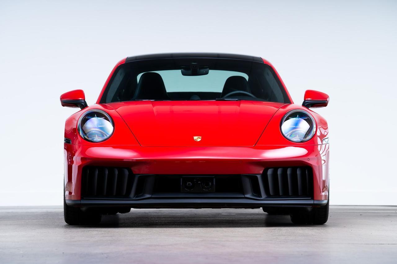 2026 Porsche 911 Carrera GTS PCCBs, 18 way seats, FAL, HD Matrix LEDs Portland OR