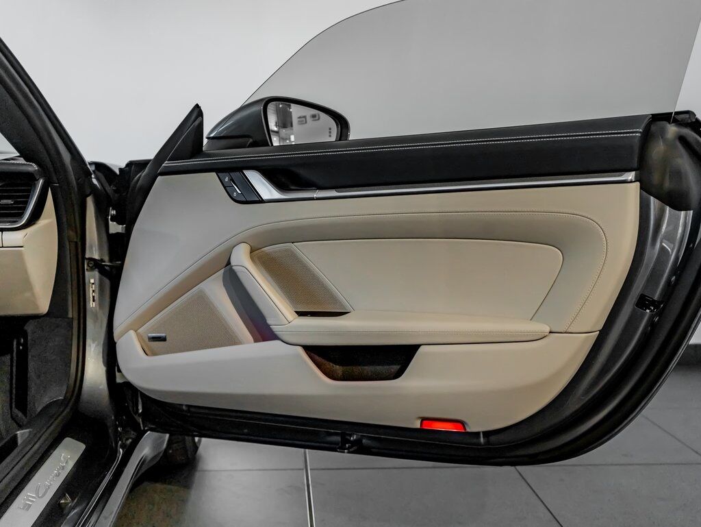 2026 Porsche 911 S photo 21