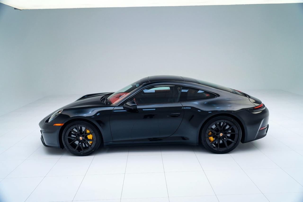 2026 Porsche 911 S photo 2