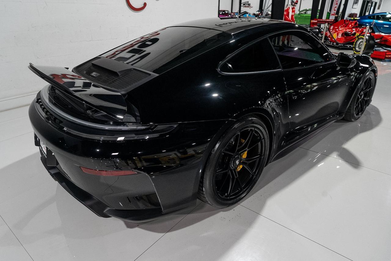 2026 Porsche 911 GT3 Touring 6-SPEED MANUAL! Extended leather,Exclusive Design taillights,PCCB AND MUCH MORE!! Fort Lauderdale FL