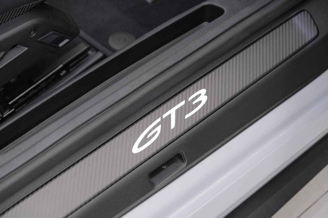 2026 Porsche 911 GT3 w/Touring Miami FL