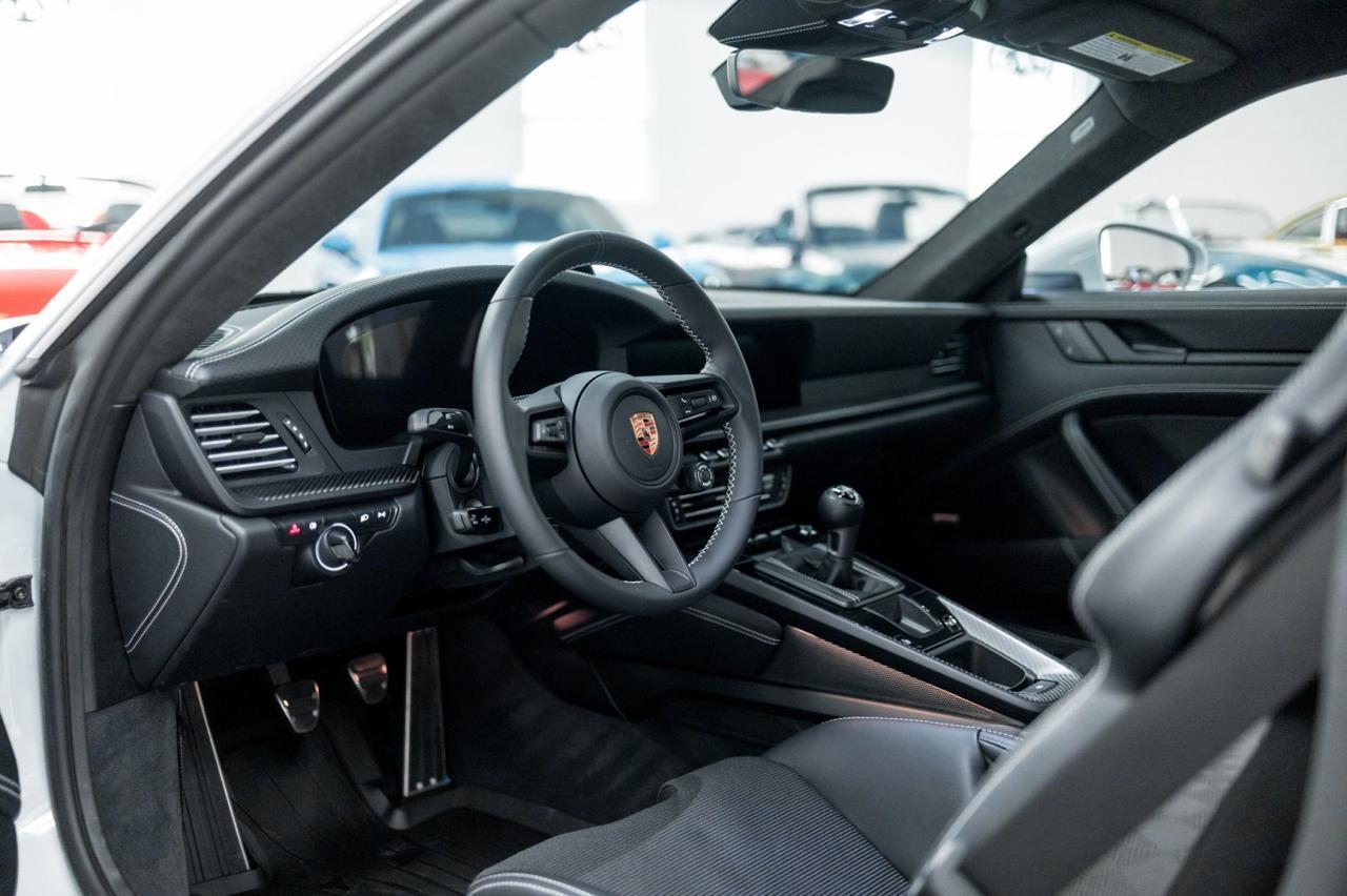 2026 Porsche 911 GT3 w/Touring Package