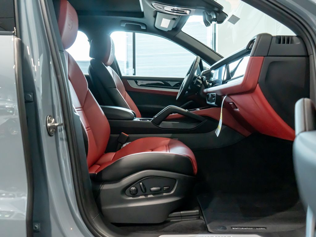2026 Porsche Cayenne Colorado Springs CO