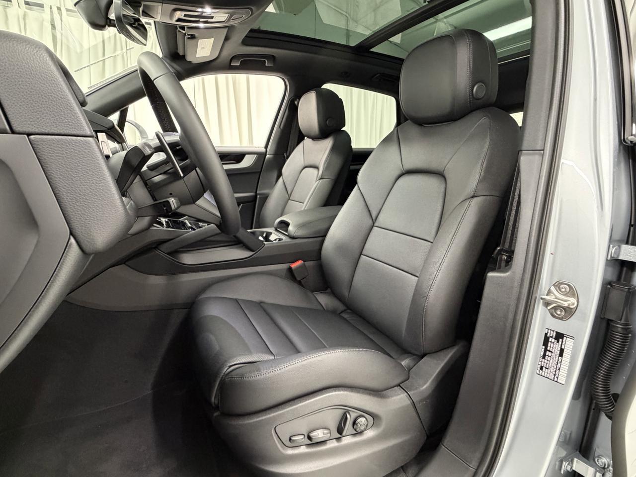 2026 Porsche Cayenne Newark DE