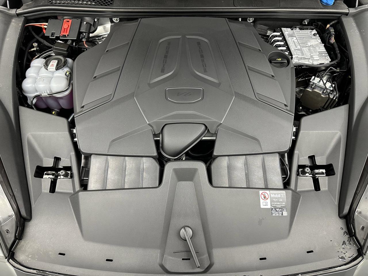 2026 Porsche Cayenne Newark DE