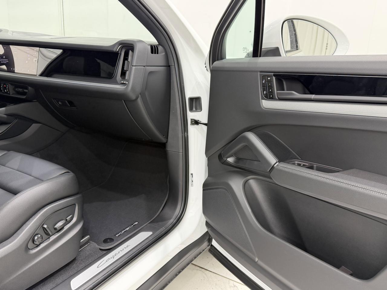 2026 Porsche Cayenne Newark DE