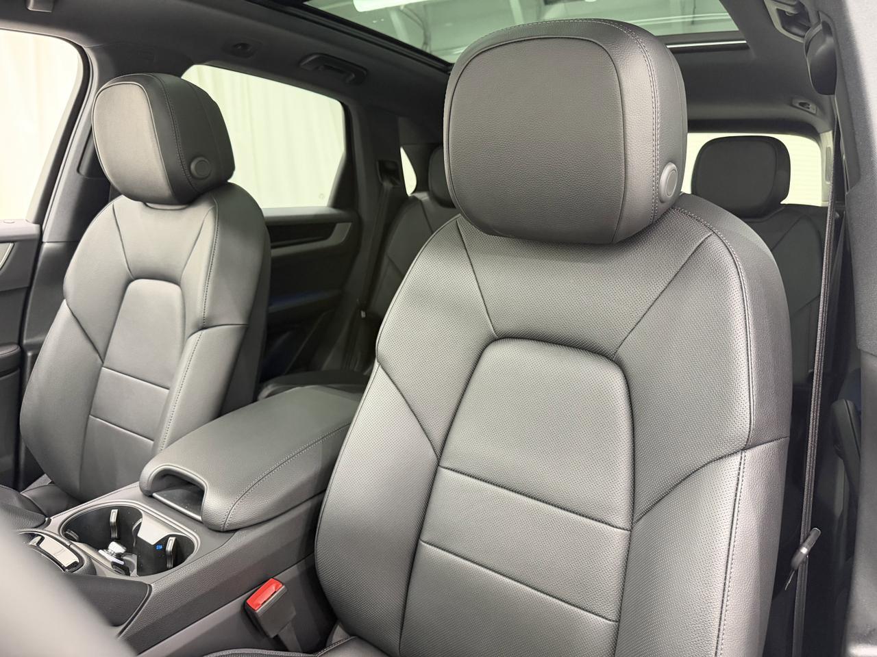 2026 Porsche Cayenne Newark DE