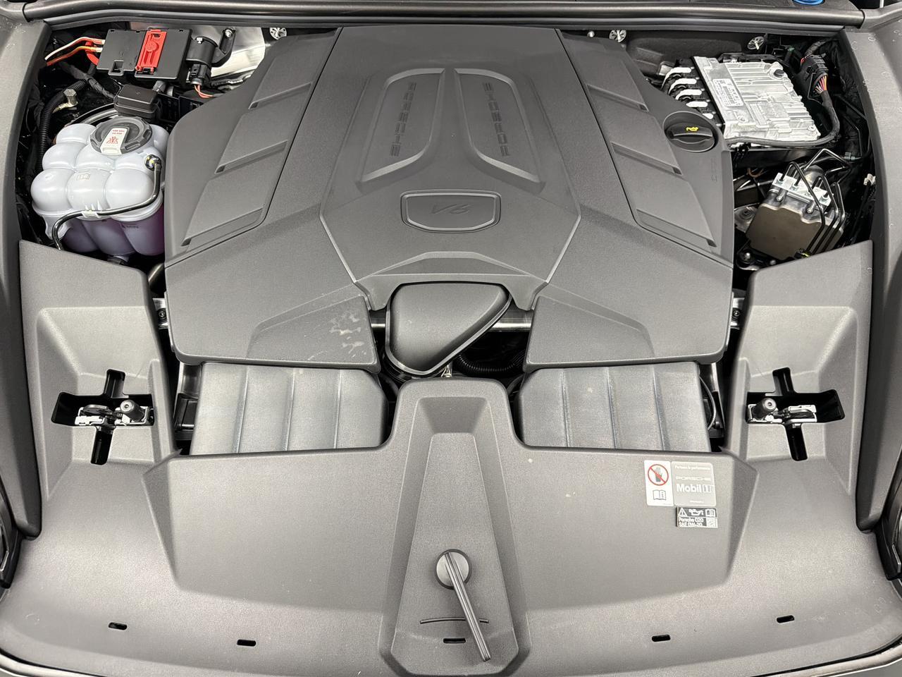 2026 Porsche Cayenne Newark DE