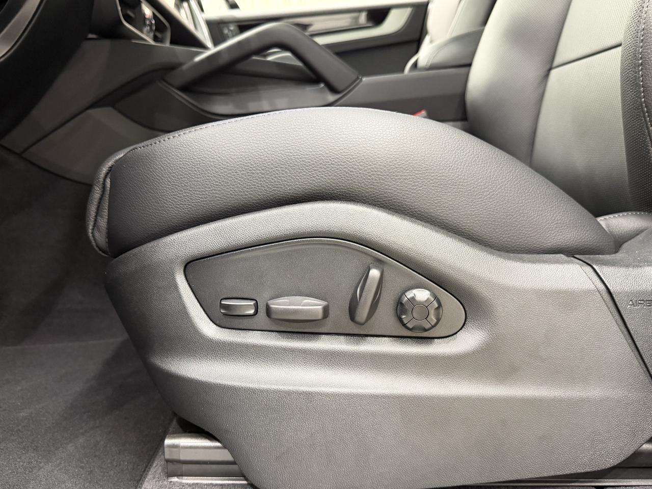 2026 Porsche Cayenne Newark DE