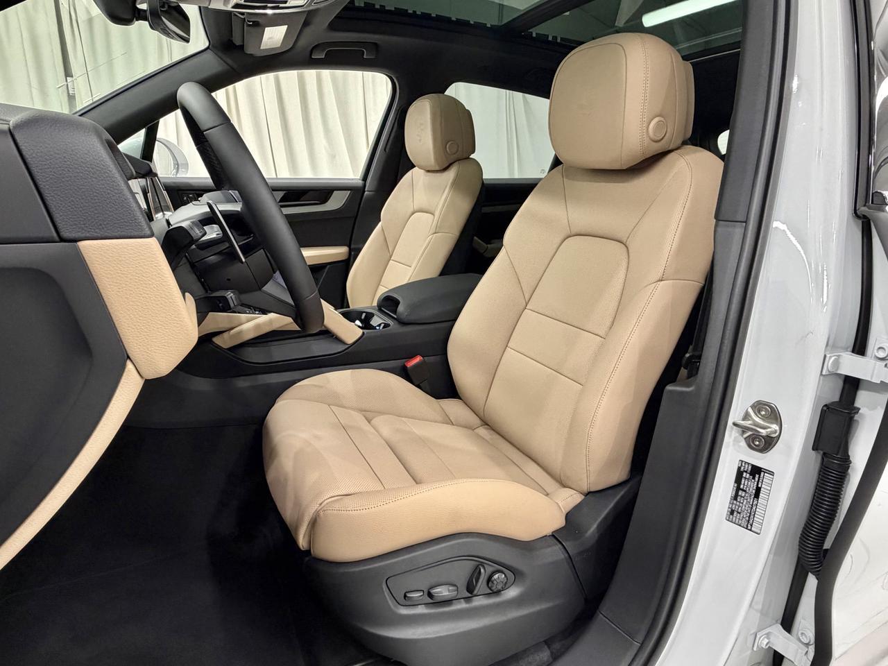 2026 Porsche Cayenne Newark DE