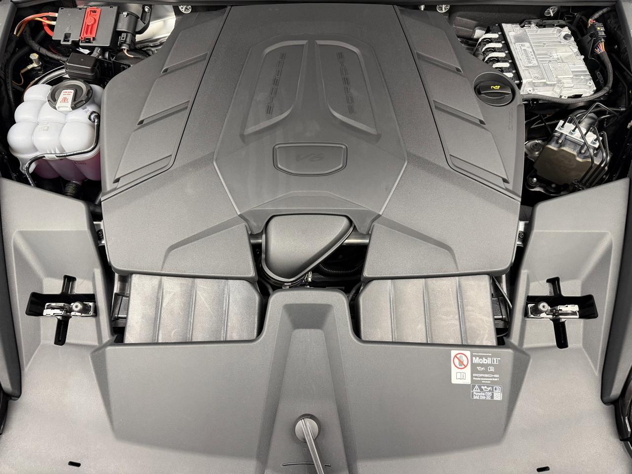 2026 Porsche Cayenne Newark DE