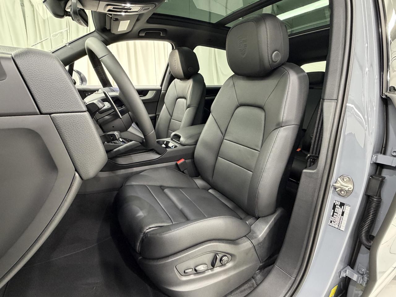 2026 Porsche Cayenne Newark DE